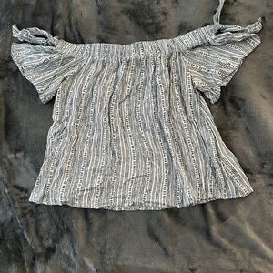 forever 21 Off the shoulder mid drift top